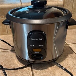 Professional Series Stainless Steel 6-cup Slow Rice Cooker - Silver